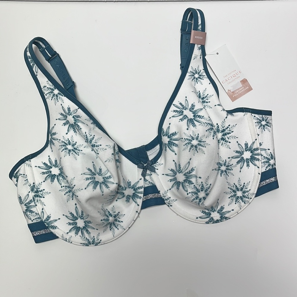 Cacique size 40DDD Bra